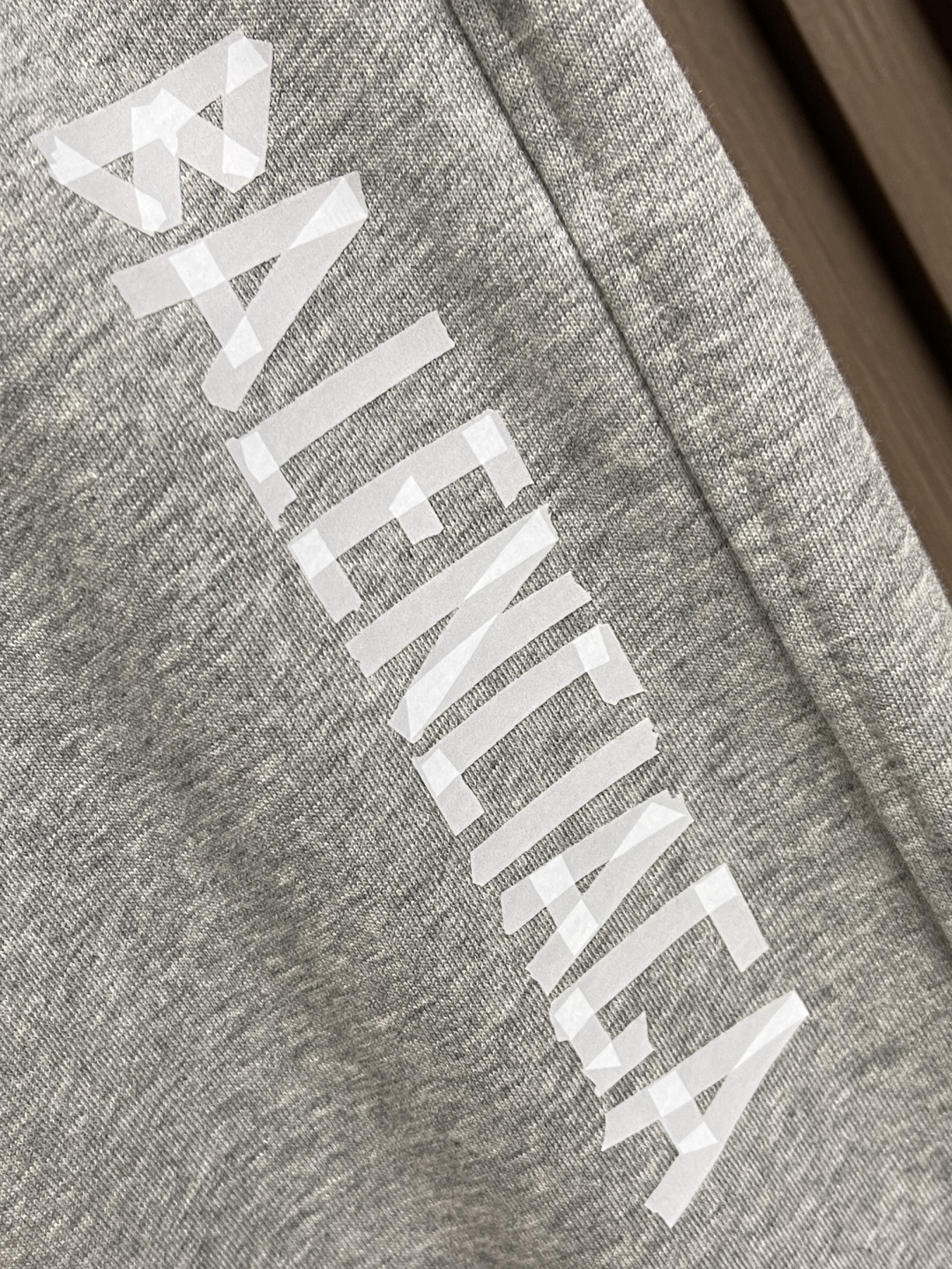 🛒🛒Balenciaga 2025SS早春新款直筒休闲卫裤，简约时尚新款定制面料，身穿手感舒适 低调不失