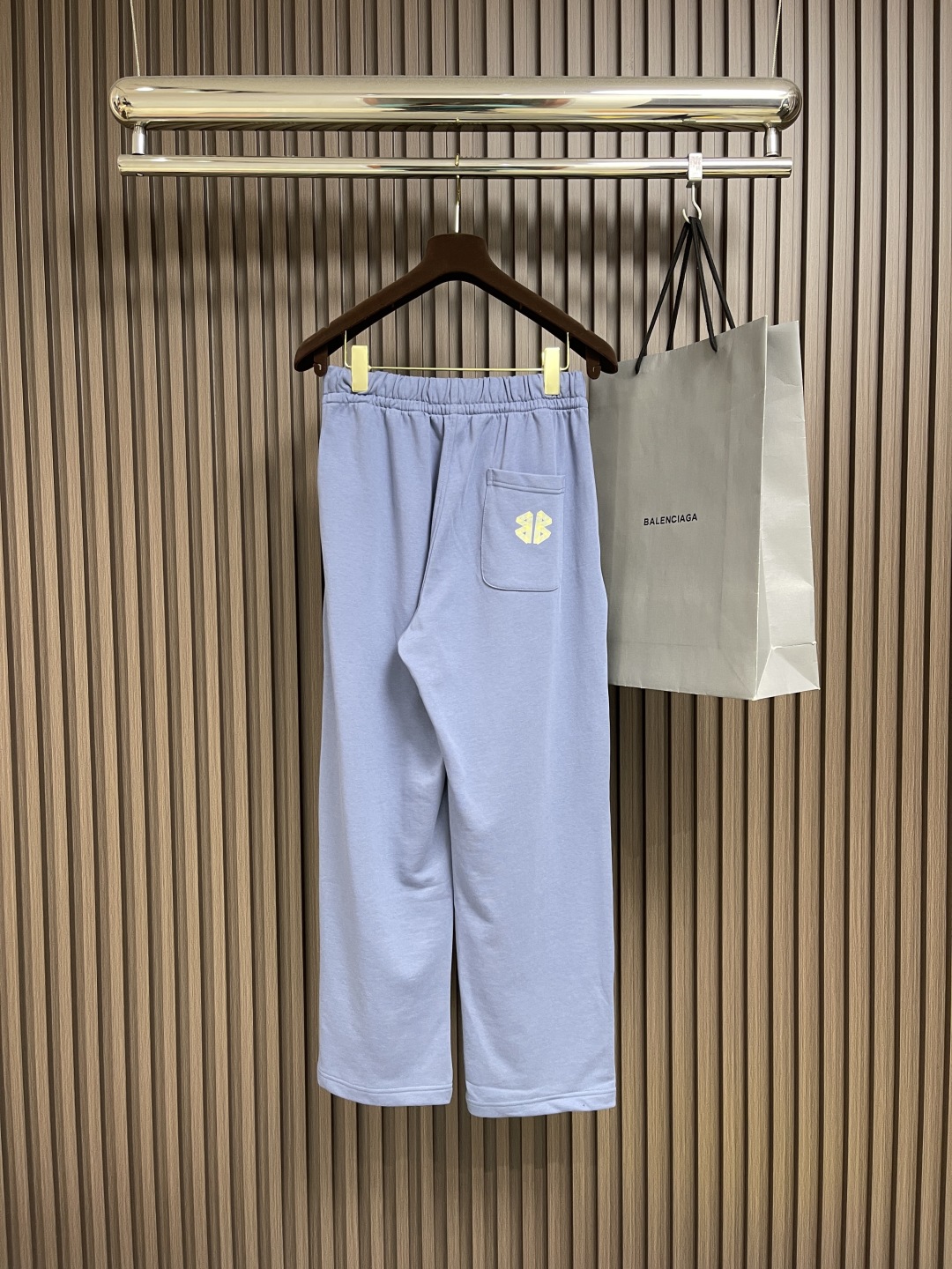 🛒🛒Balenciaga 2025SS早春新款直筒休闲卫裤，简约时尚新款定制面料，身穿手感舒适 低调不失