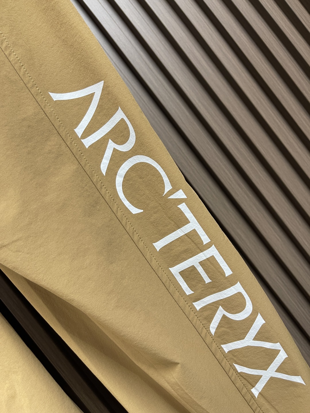 🛒🛒Arcteryx 始祖鸟拼接束腿机能裤，户外之于始祖鸟就不需多讲了，霸主级！24HOURS概念，全天
