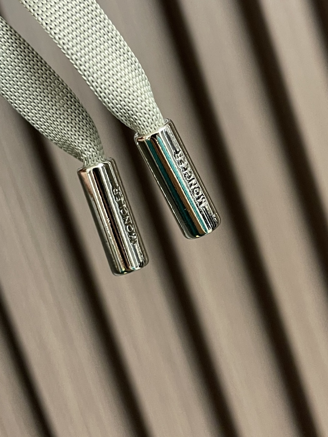 🛒🛒Moncler 2025SS春夏新品直筒休闲裤，面料无敌，型款设计都无可挑剔的百搭款卫裤，户外运动都