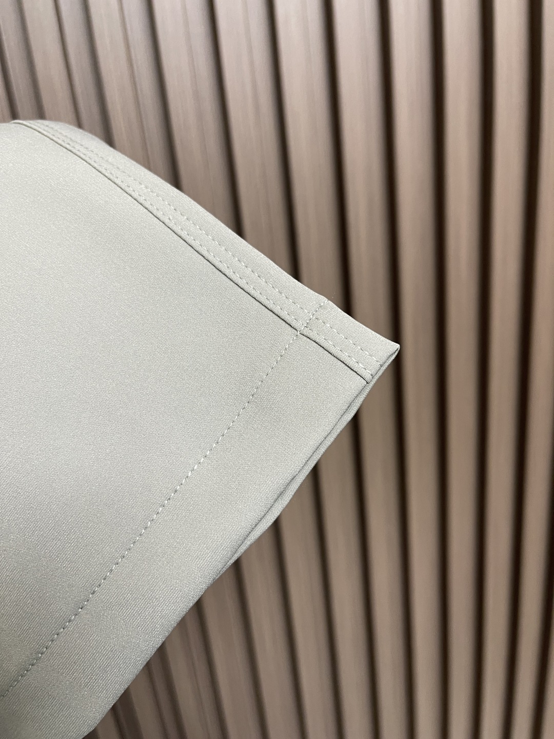 🛒🛒Moncler 2025SS春夏新品直筒休闲裤，面料无敌，型款设计都无可挑剔的百搭款卫裤，户外运动都