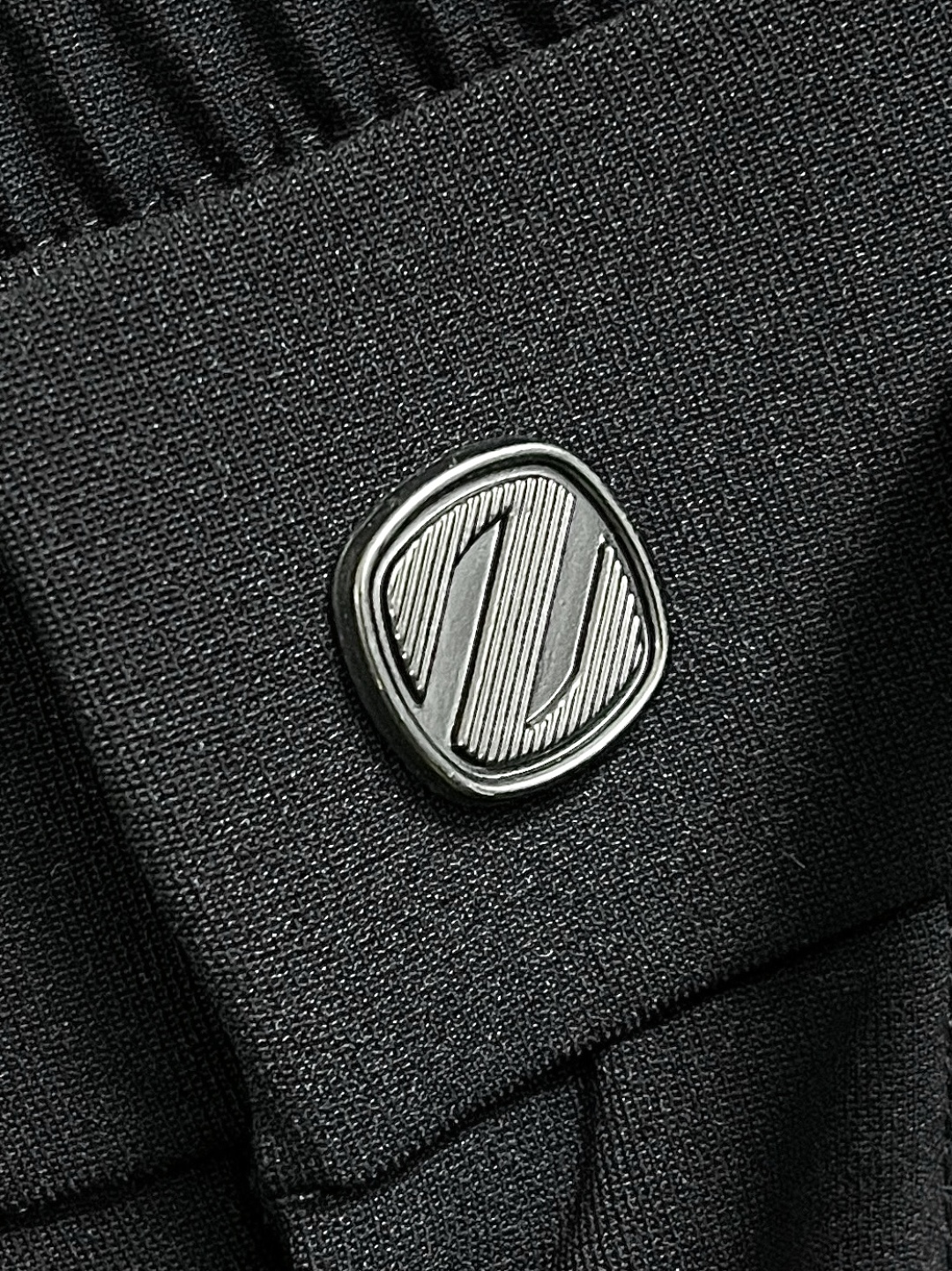 🛒🛒Ermenegildo Zegna 杰尼亚早春新品休闲裤，休闲裤作为随时随地男人都能穿搭的时尚单品，