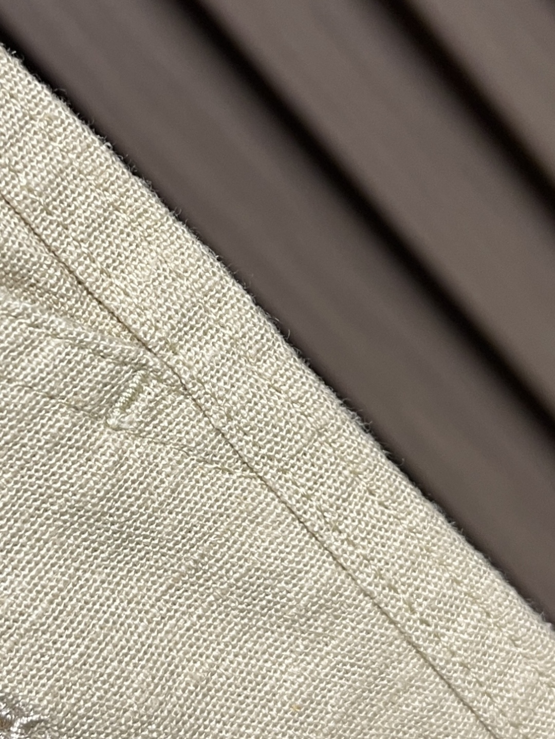 🛒🛒loro Piana 2025SS早春新款休闲短裤！定制棉麻面料透气舒适度高，细节无可挑剔，品牌元素