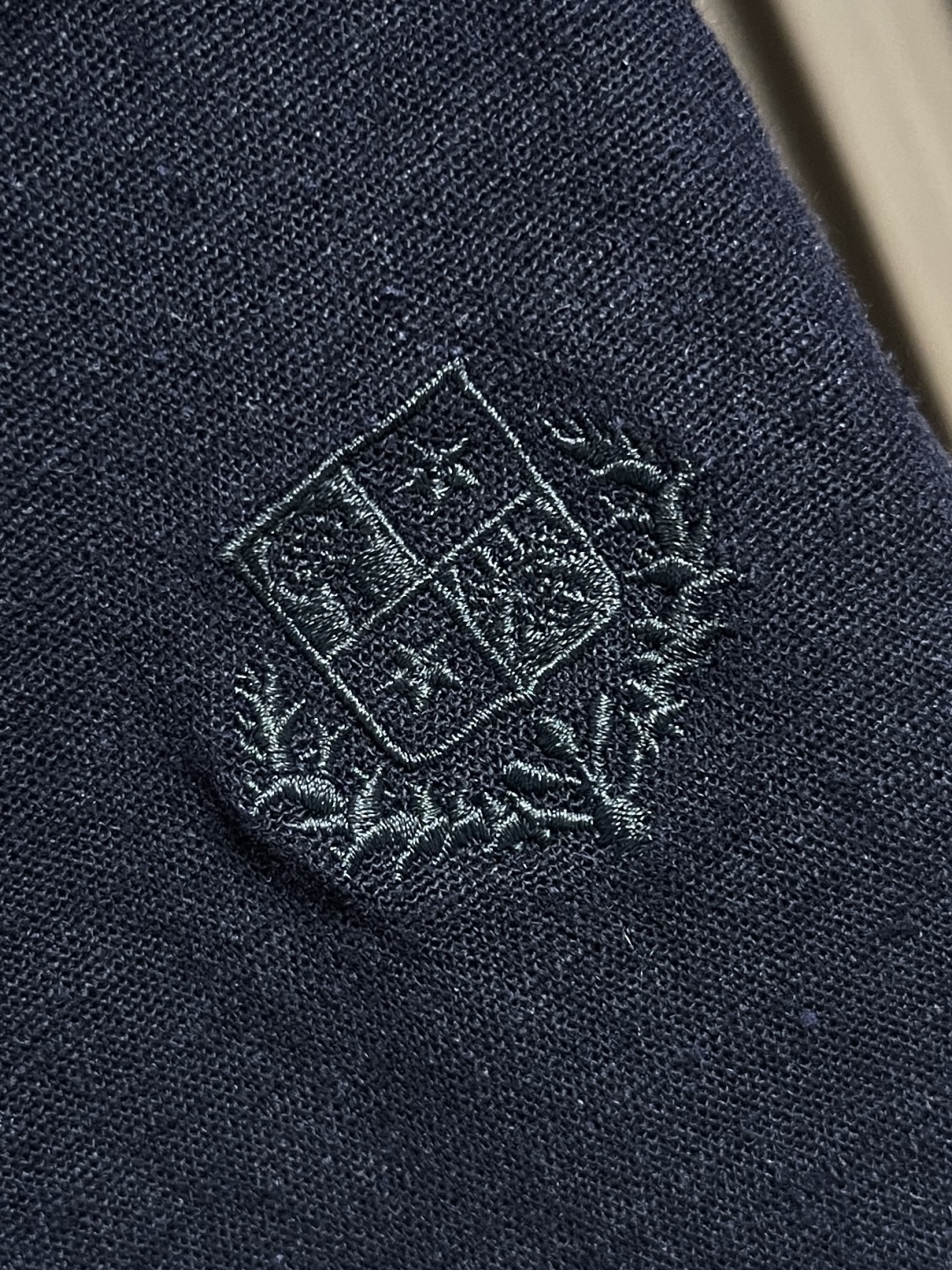 🛒🛒loro Piana 2025SS早春新款休闲短裤！定制棉麻面料透气舒适度高，细节无可挑剔，品牌元素