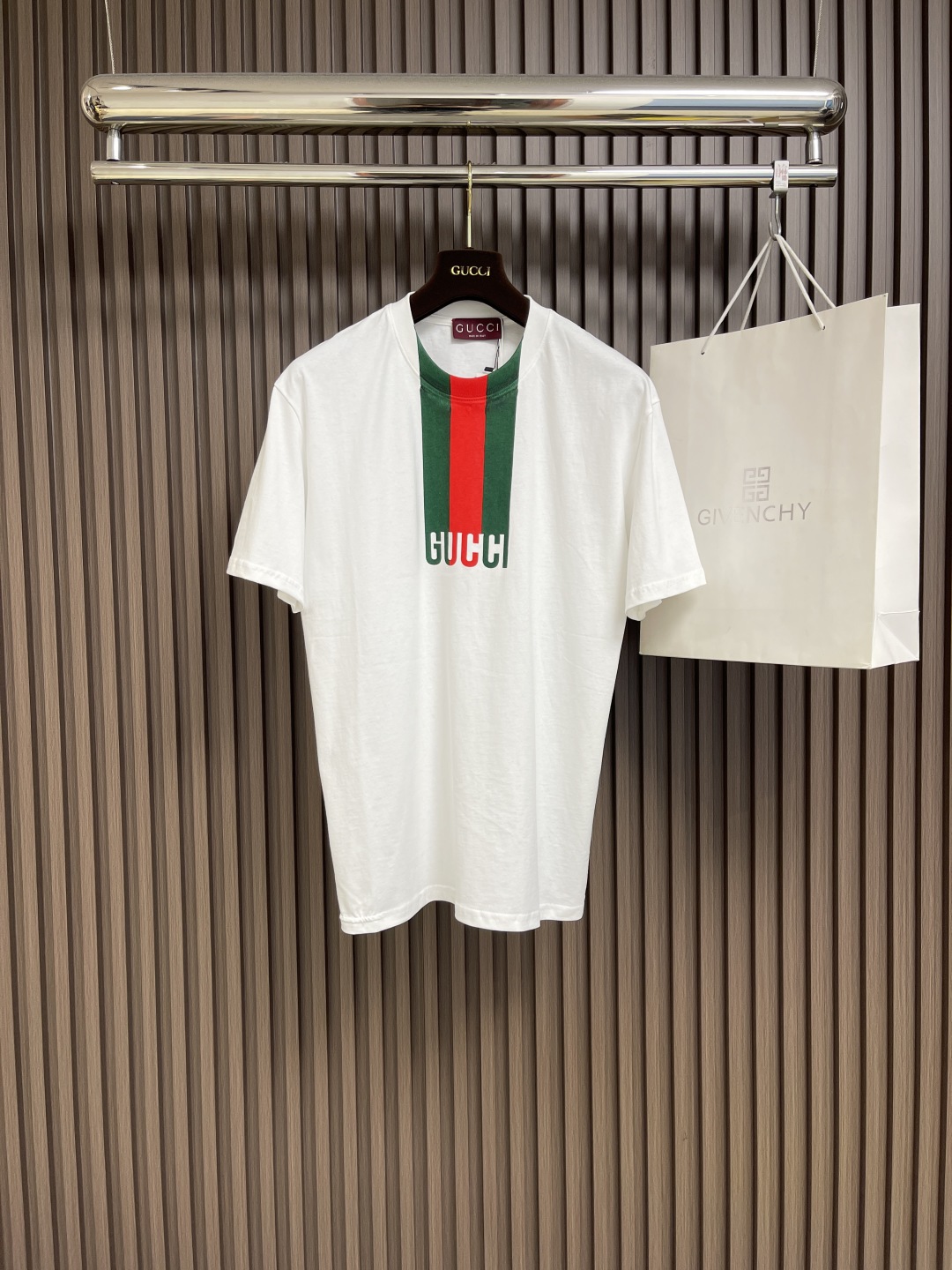 🛒🛒GUCCI 2025ss经典红绿条纹logo短袖T恤，采用15s精棉平纹面料 230g，罗纹：32s