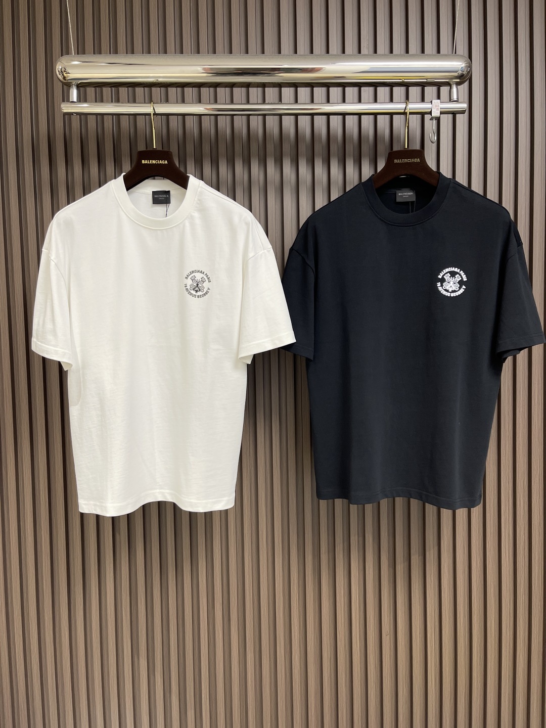 🛒🛒Balenciaga 印花logo圆领短袖T恤,定织定染百分百纯棉双股面料 成衣洗水 前后幅高清扫描