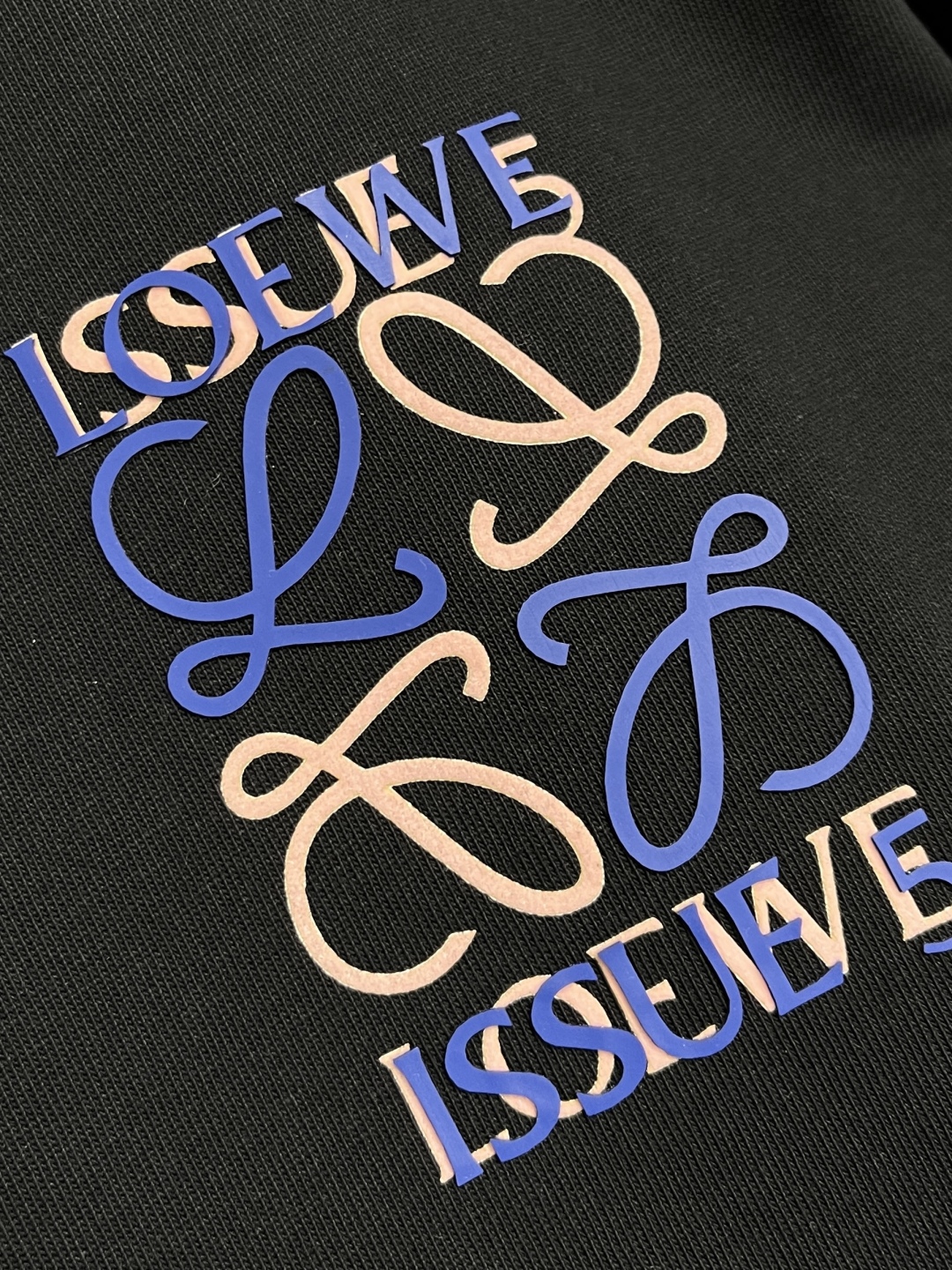 🛒🛒loewe 徽标撞色胶印logo短袖T恤，简约清新风格，彰显出高品格的气质，采用260g精梳棉面料，