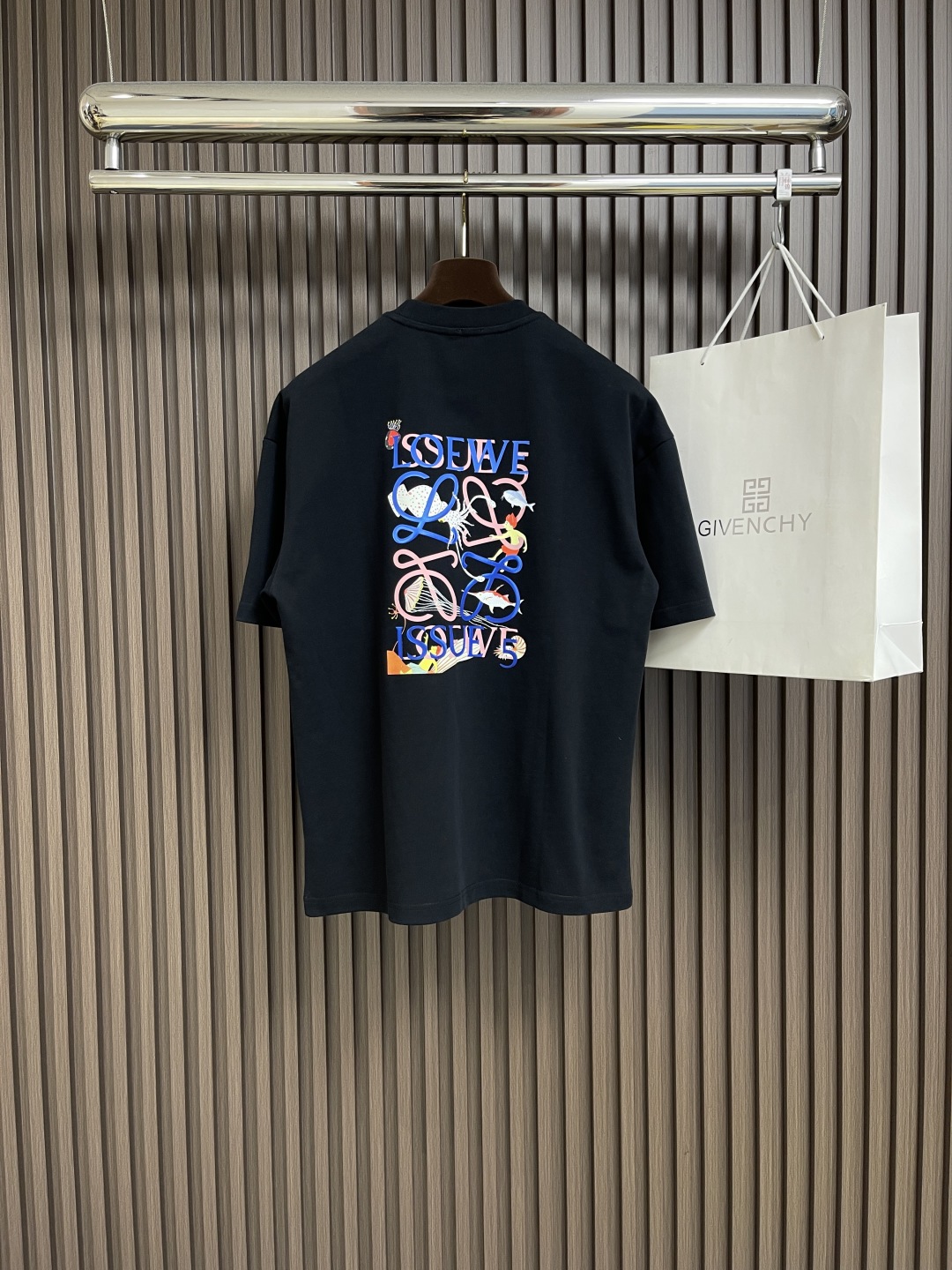 🛒🛒loewe 徽标撞色胶印logo短袖T恤，简约清新风格，彰显出高品格的气质，采用260g精梳棉面料，