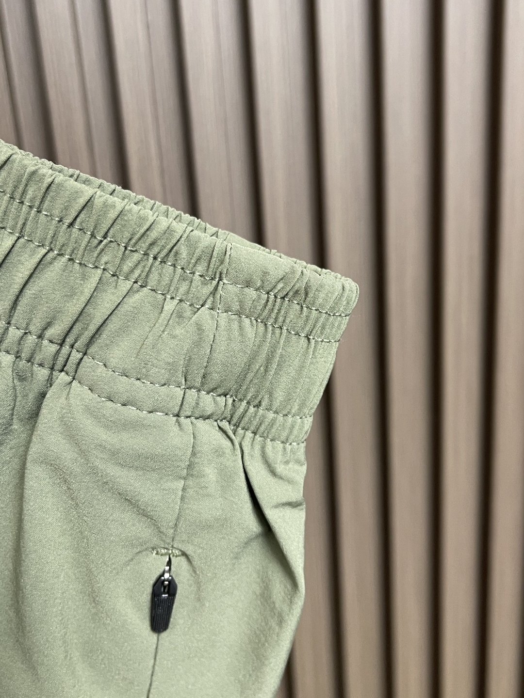 🛒🛒arcteryx 始祖鸟 2025ss早春新款休闲运动风格休闲裤,户外品牌可能大家第一想到的就是给人