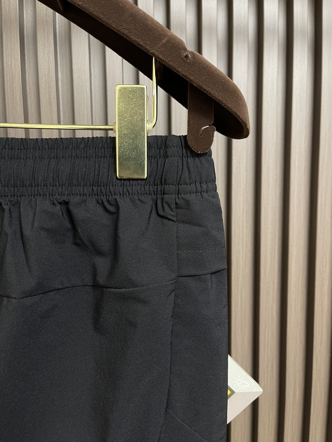 🛒🛒arcteryx 始祖鸟 2025ss早春新款休闲运动风格休闲裤,户外品牌可能大家第一想到的就是给人