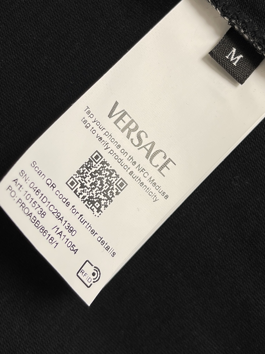 🛒🛒Versace 2025ss早春logo印花短袖T恤，柜台橱窗展示款。优质好面料 柔软触感 看似简单