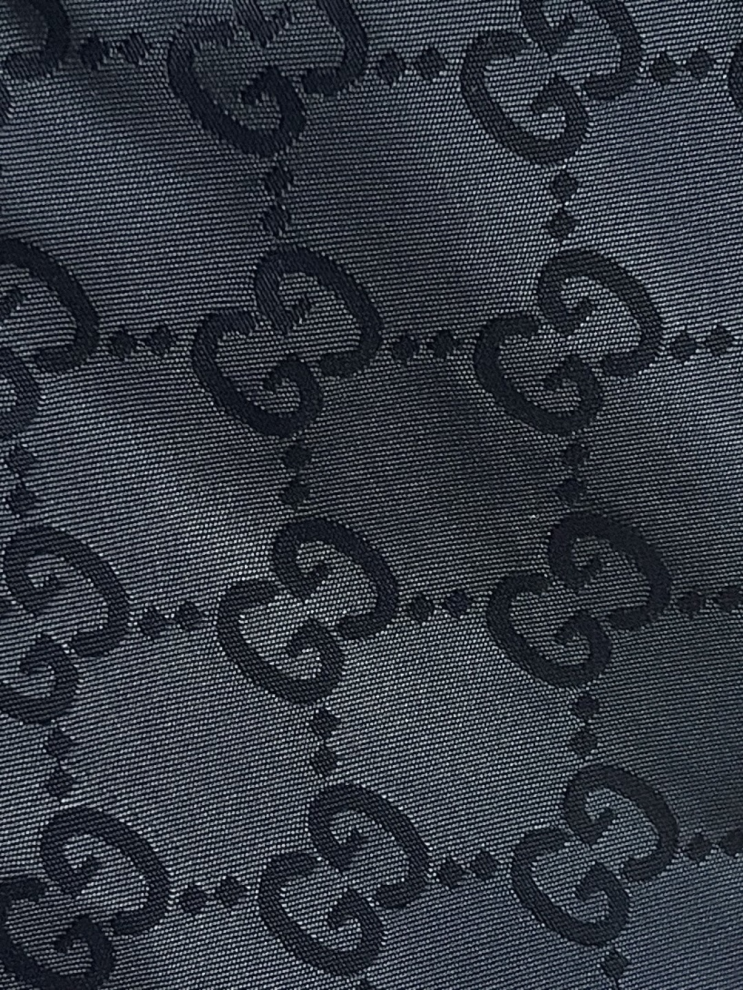 🛒🛒GUCCI 暗纹休闲双口袋短裤沙滩裤 客供订织gg设计 松紧腰 内抽绳 两侧口袋的设计 方便实用 整
