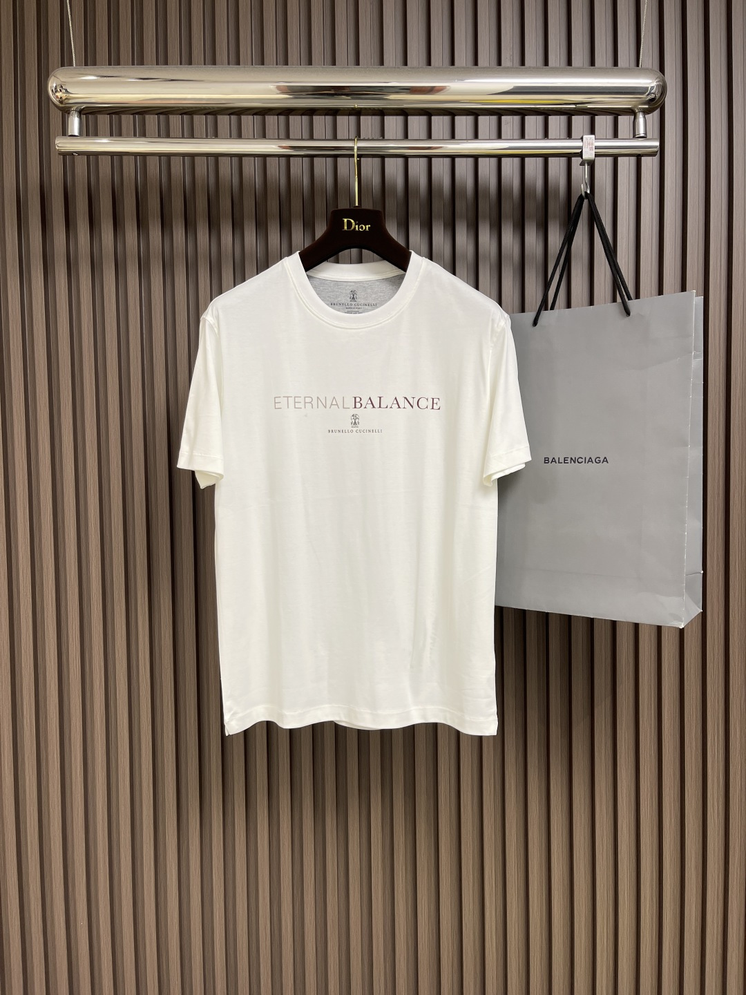 NO:162247,BC 2025FW spring and summer new round neck printed short-sleeved T-shirt refreshing, comfortable and breathable, essential for summer, details determine quality, delicate patterns, achieve each target seam, refreshing and clean elements. Size M-3XL,, T-shirt,tees, t-shirt,alexander wang19860909BC 2025FW春夏新款圆领印花短袖T恤 清爽舒适透气 夏季必备 细节决定品质 纹路细腻 做到每针对缝 清爽的净版元素.尺码M-3XL,,T-shirt,tees，t-shirt,alexander wang,Men's clothing