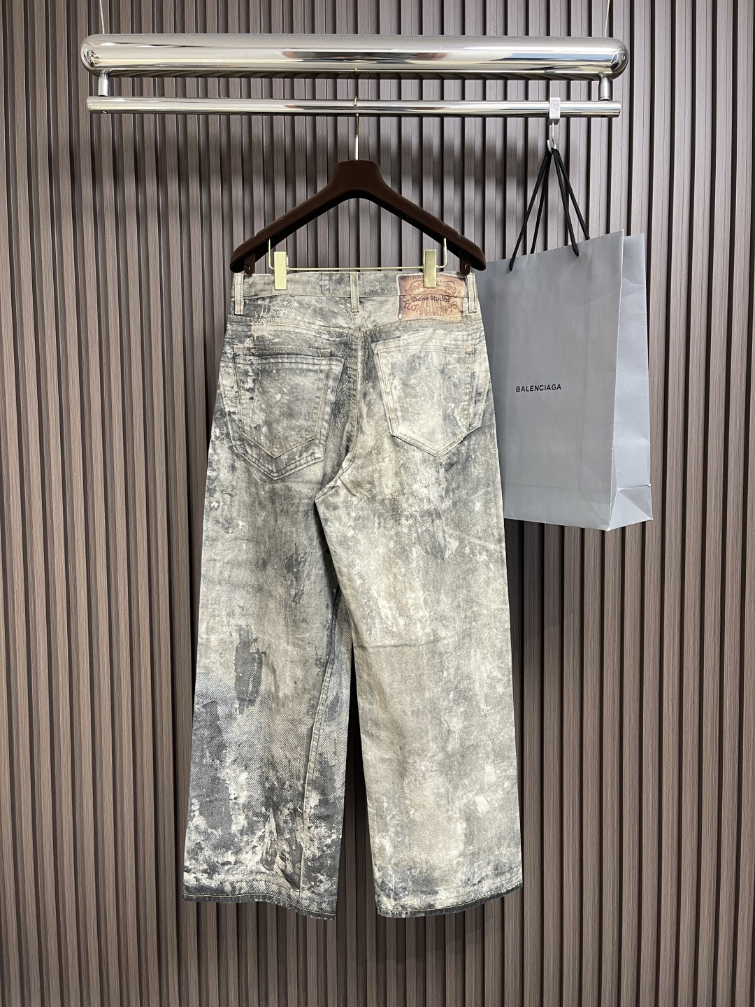Acne Studios 2025 Danning Jeans: Loose Buttons, Cozy 1981M, Laser-Fired Tailoring - 图片 2