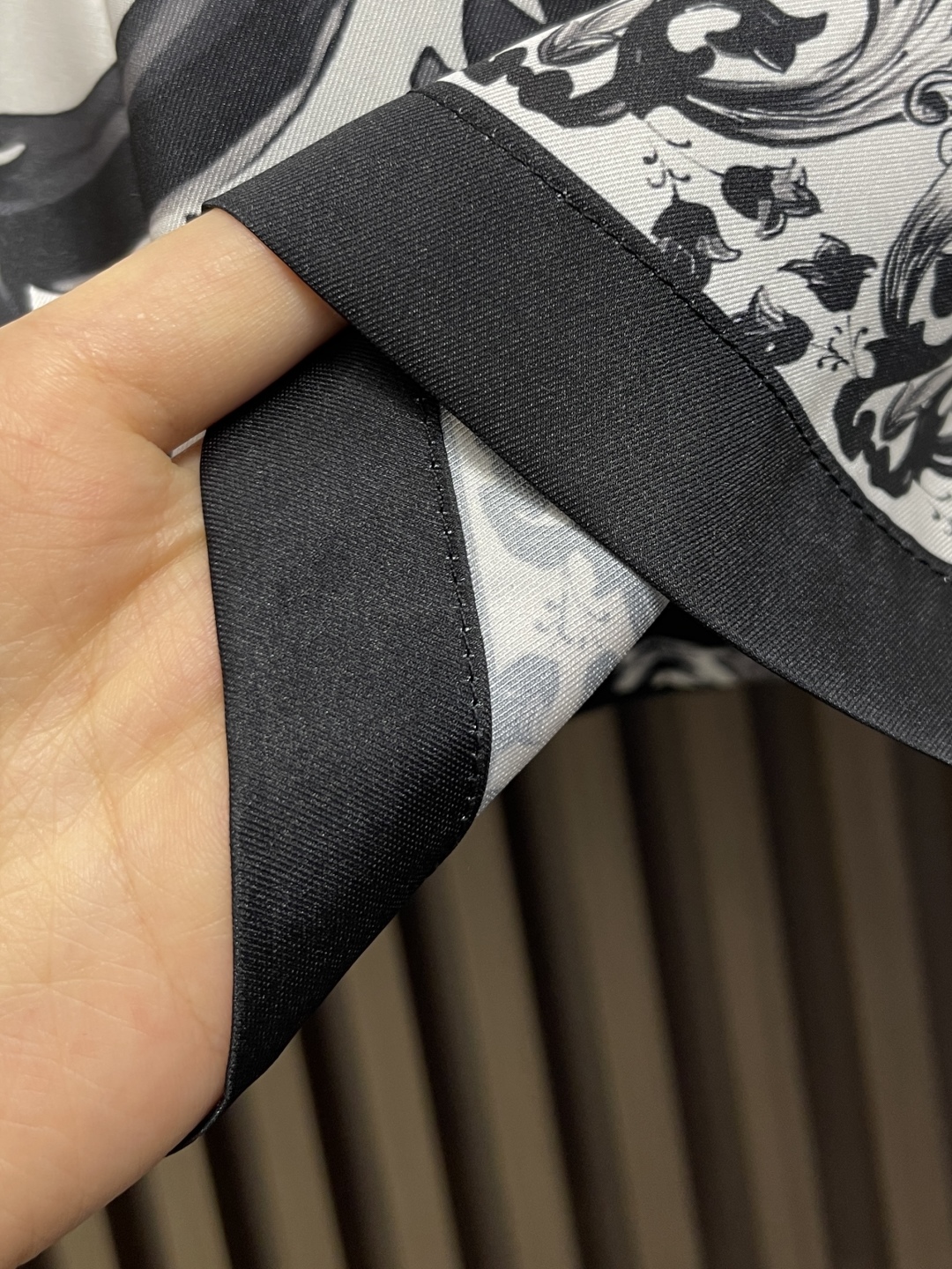 High-Quality Long-Sleeved Shirt with Custom Fabric for Ultimate Comfort and Style - 图片 9