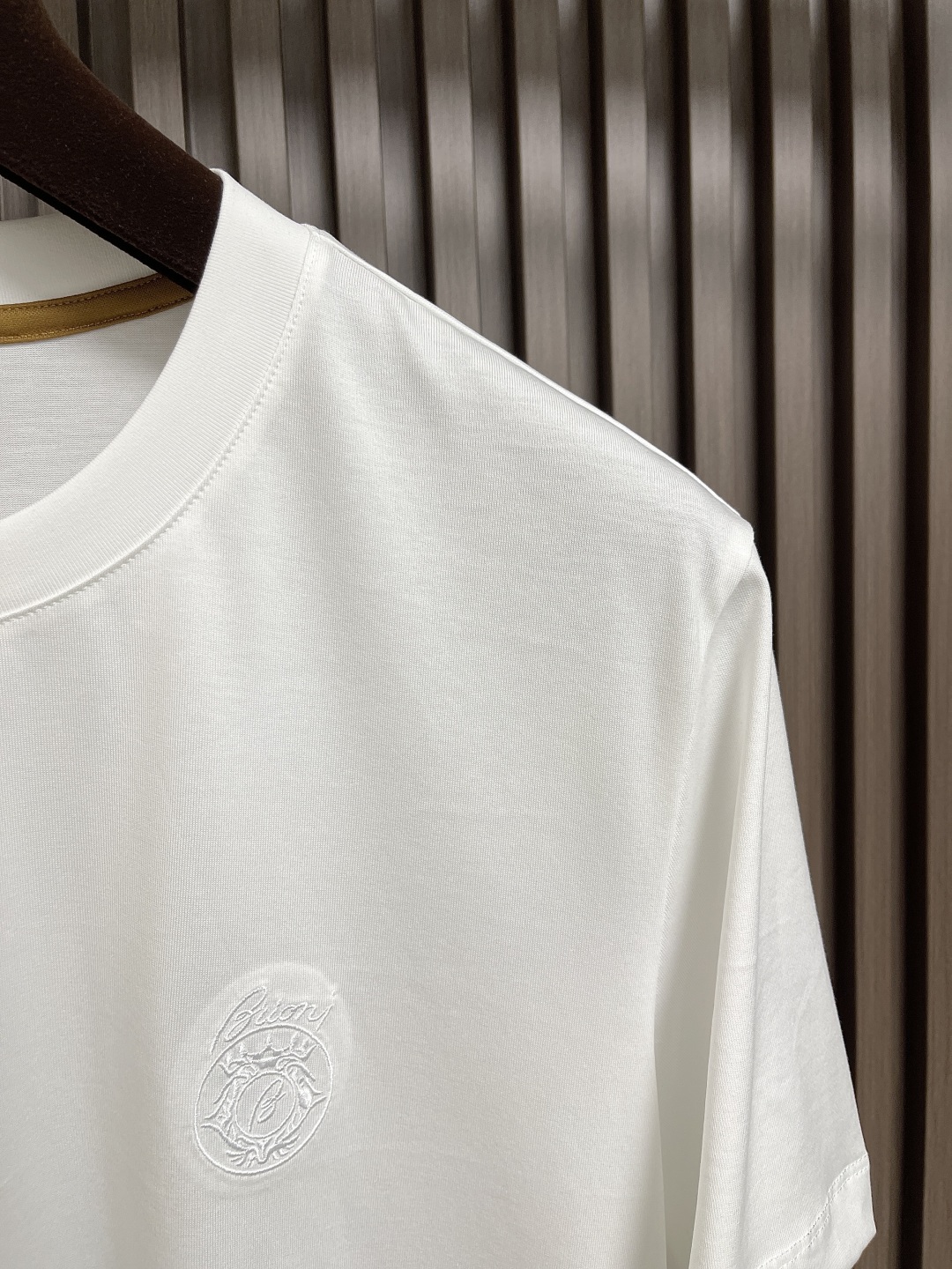 Briani 2025SS Men’s Round Short-Sleeve T-Shirt: Comfortable, Stylish, and Versatile - 图片 4