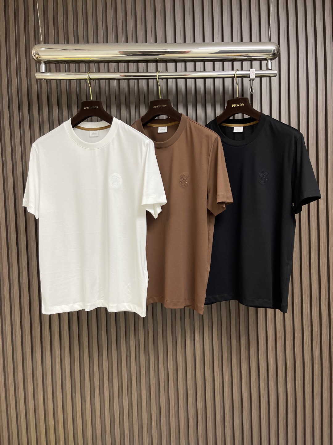 Briani 2025SS Men’s Round Short-Sleeve T-Shirt: Comfortable, Stylish, and Versatile - 图片 3