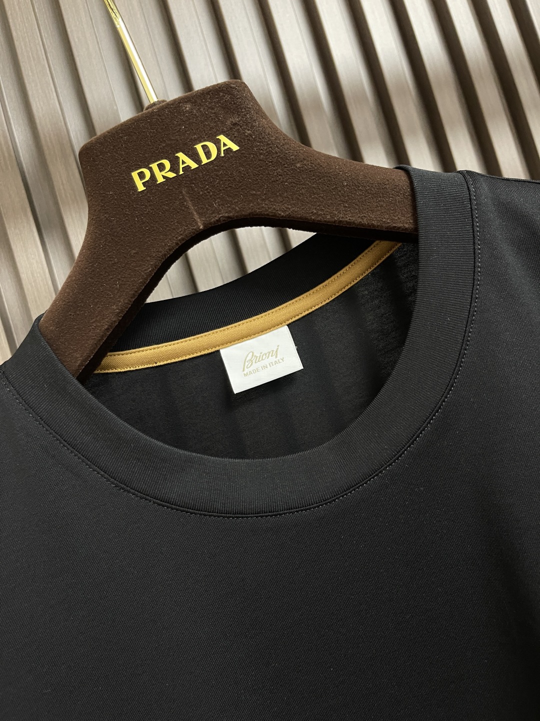 Stylish Men’s Short-Sleeve T-Shirts: Comfortable, Aerobic, and Customizable. - 图片 6