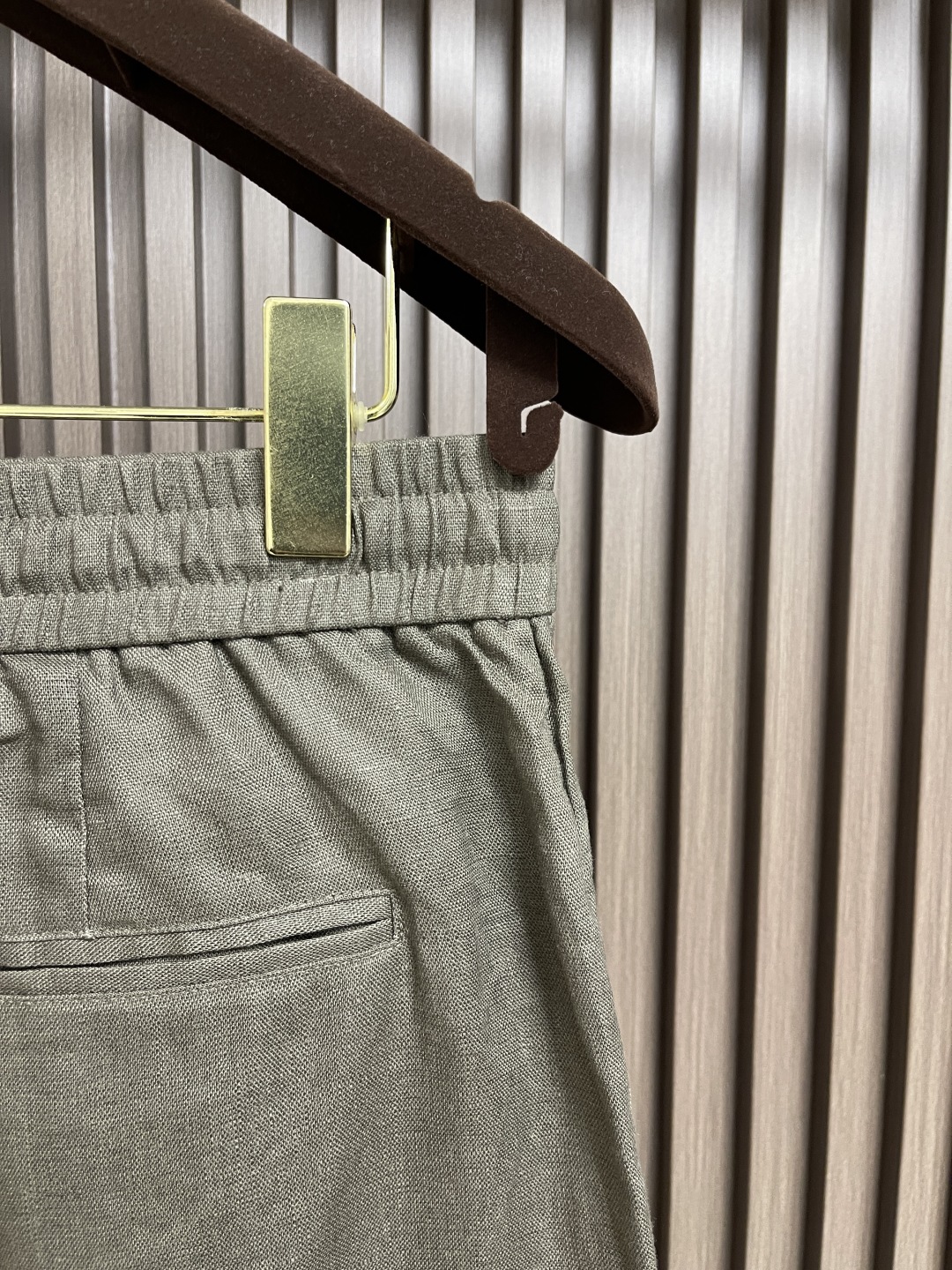 “2025s Briani Leisure Shorts: Stylish Sports Costume for Formal and Sports Wear” - 图片 4