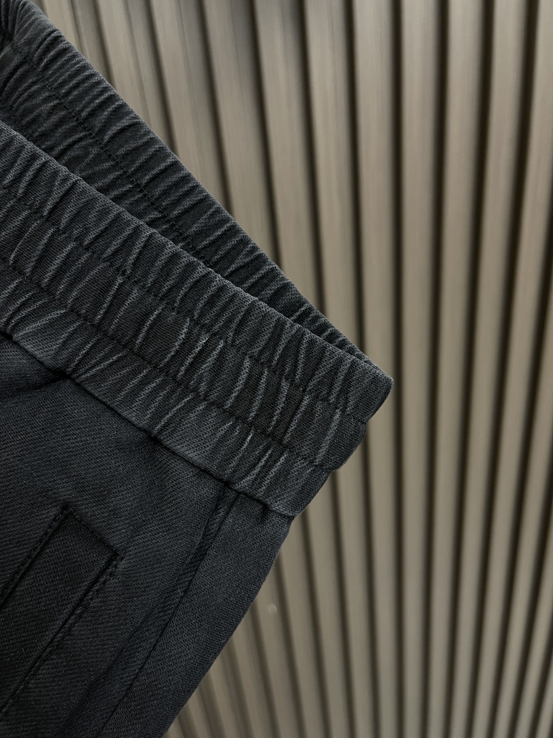 “Alexanderwang King 2025s Summer Edition Water Wash Shorts: Top-Level Comfort and Design” - 图片 3