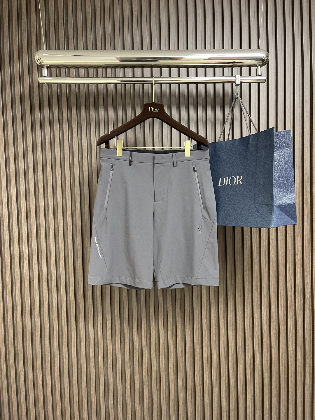 NO:437415,On the Ann Pao Man Comfortable Breathable Multifunctional Sports Shorts!  !High-end customized woven hiking fabric fabric, the fabric has been specially treated and has a soft and unique feel, which directly distinguishes it from ordinary fabrics on the market!  The overall effect achieves a perfect combination of light, elasticity, and high breathability. It creates a collision between vitality and sports!  Size M-3XL, shorts, alexander wang19860909On 昂跑男款舒适透气多功能运动短裤！!高端定制梭织登山布面料,面料经过特殊处理,手感柔软独特,直接区分与市面普通面料！整体效果达到轻盈弹力高透气的完美组合.营造出活力与运动的碰撞！尺码M-3XL,,shorts,alexander wang,Men's clothing