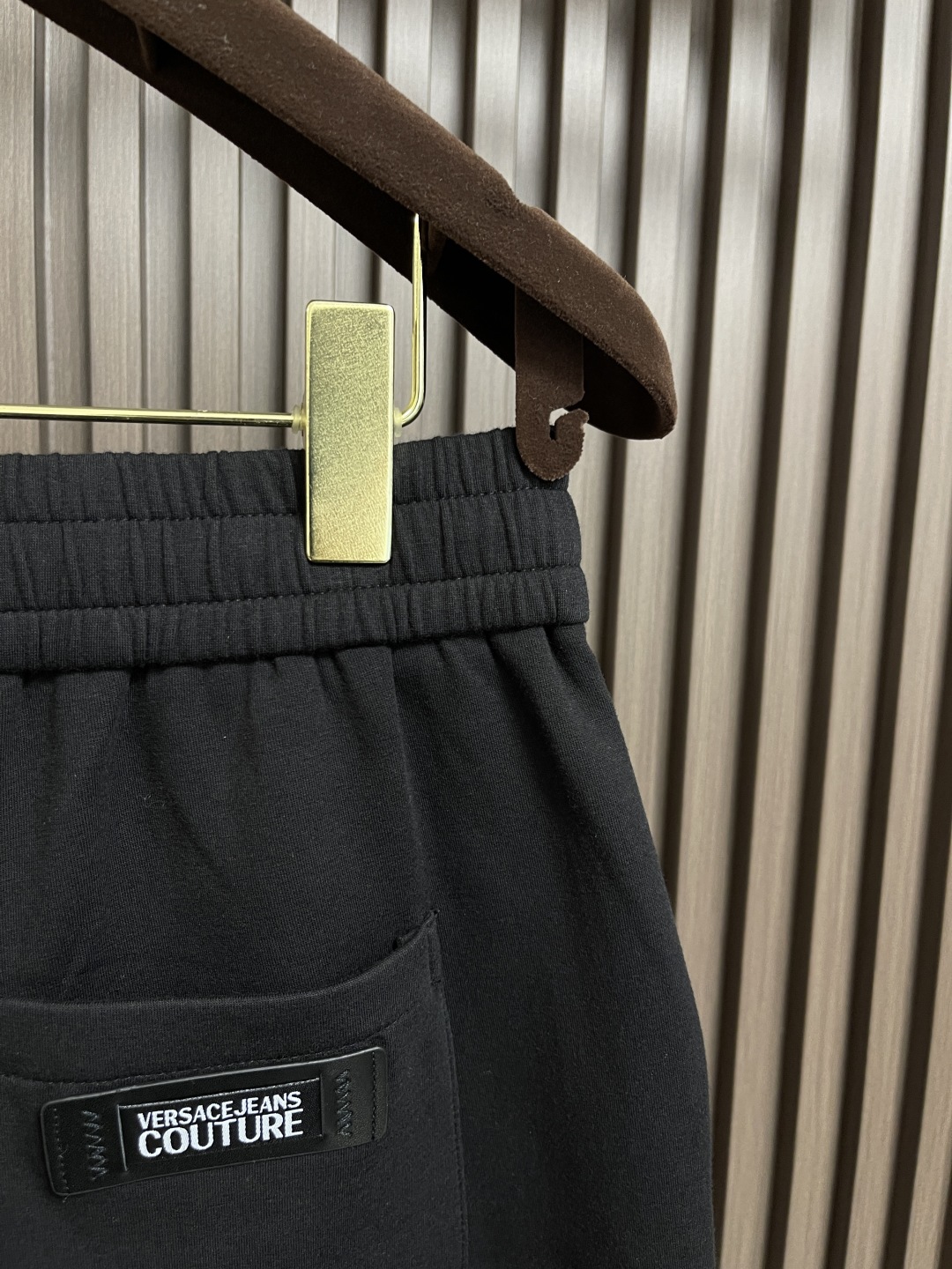 “Versace 2025SS Men’s Summer Shorts: High Quality, Custom Design, Comfortable Fit” - 图片 4