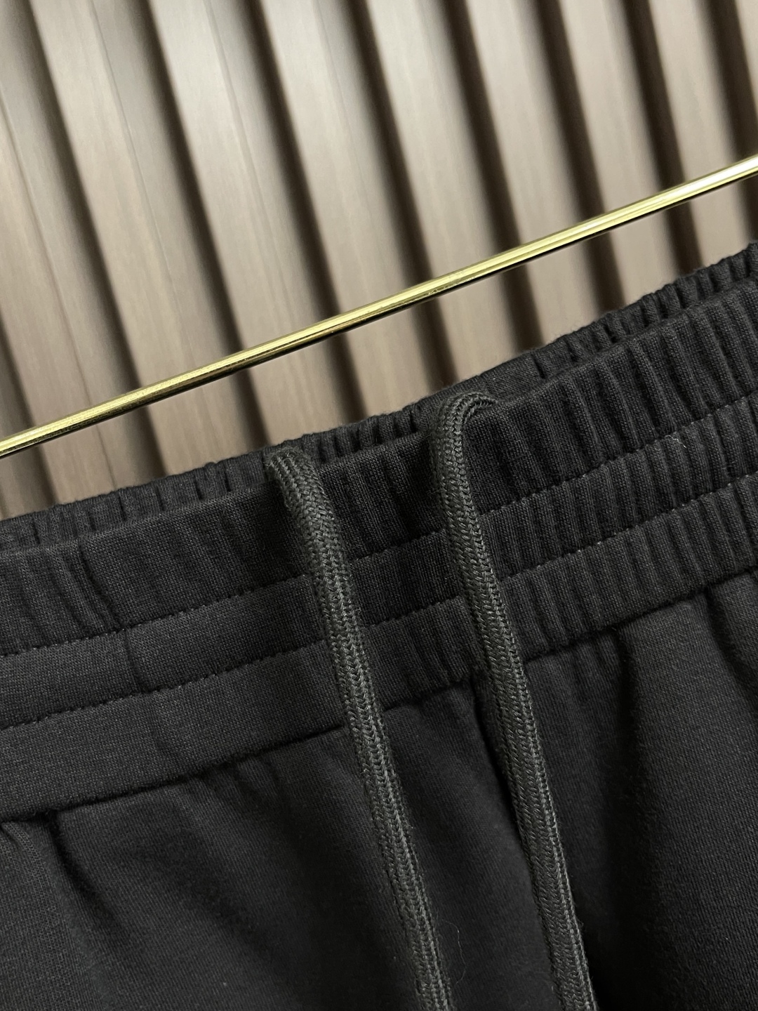 “Balmain 2025s Men’s Shorts: Cotton, Loose Tie Design, Original Hardware, Top-Tide Style” - 图片 6