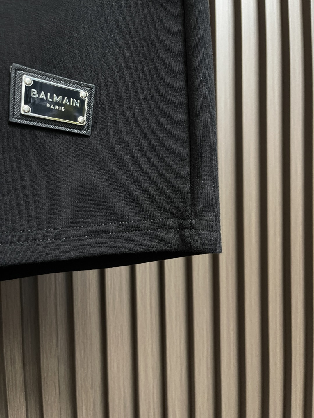 “Balmain 2025s Men’s Shorts: Cotton, Loose Tie Design, Original Hardware, Top-Tide Style” - 图片 7