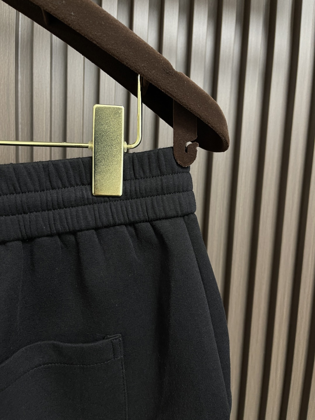 “Balmain 2025s Men’s Shorts: Cotton, Loose Tie Design, Original Hardware, Top-Tide Style” - 图片 4