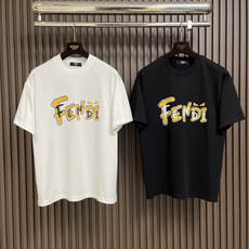 🛒🛒fendi logo标识印花圆领短袖T恤!客供定制面料,触感顺滑,却又挺括有型,上身质感十足! 整体 🛒🛒fendi logo标识印花圆领短袖T恤!客供定制面料,触感顺滑,却又挺括有型,上身质感十足! 整体