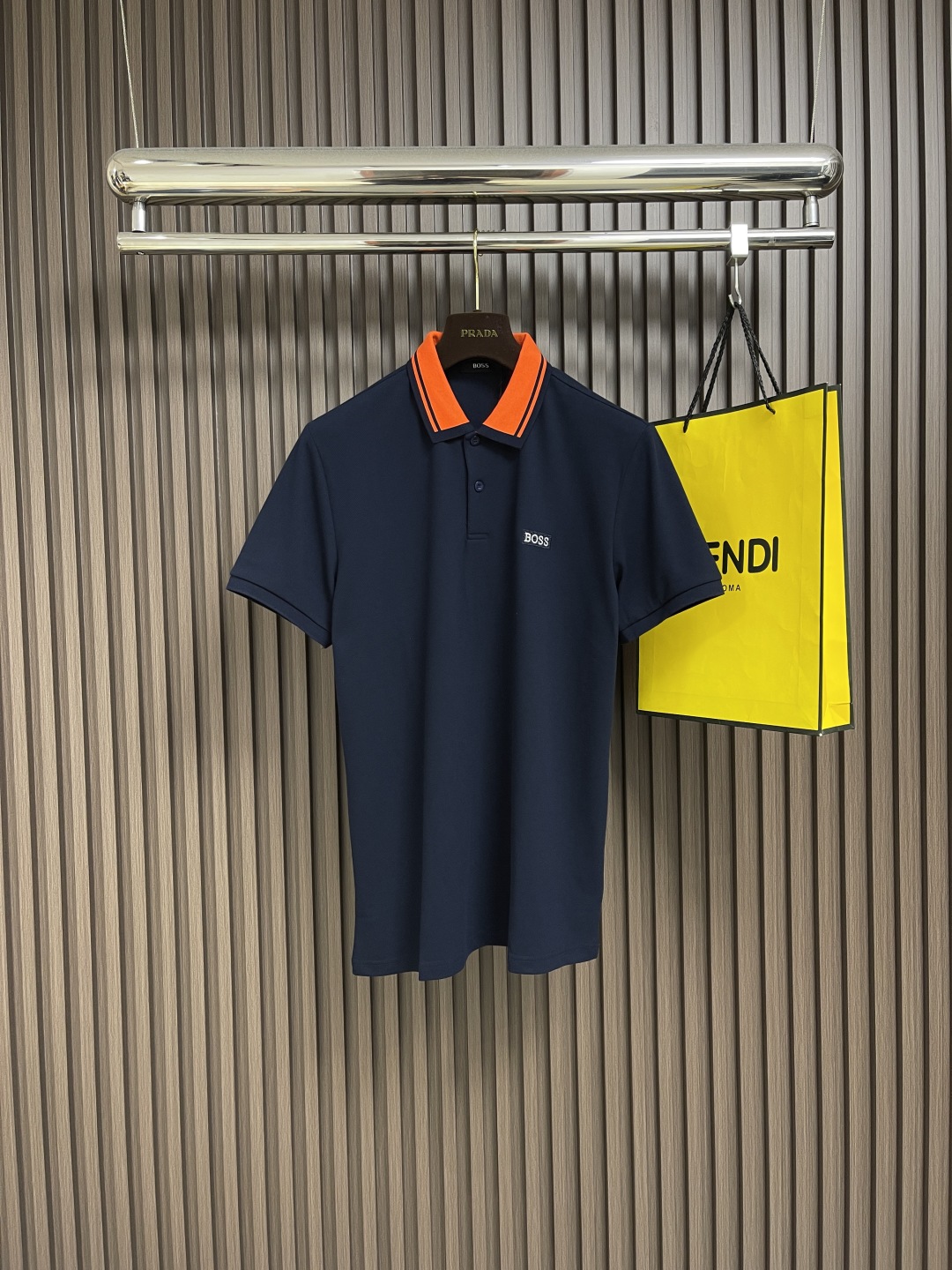 Boss Dual Silk Radial Eye Pented Polo Shirts: Smooth, Cool, and Comfortable Fabric in Various Sizes