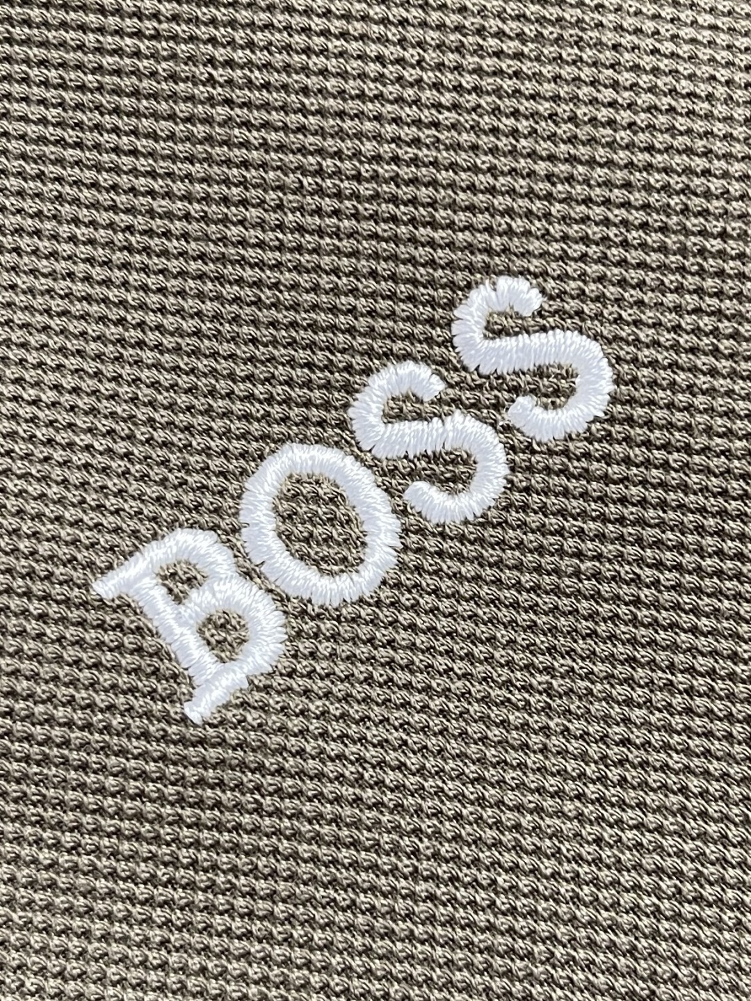 Review: BOSS Classic Male POLO Dress – Pros, Cons, and Details - 图片 5