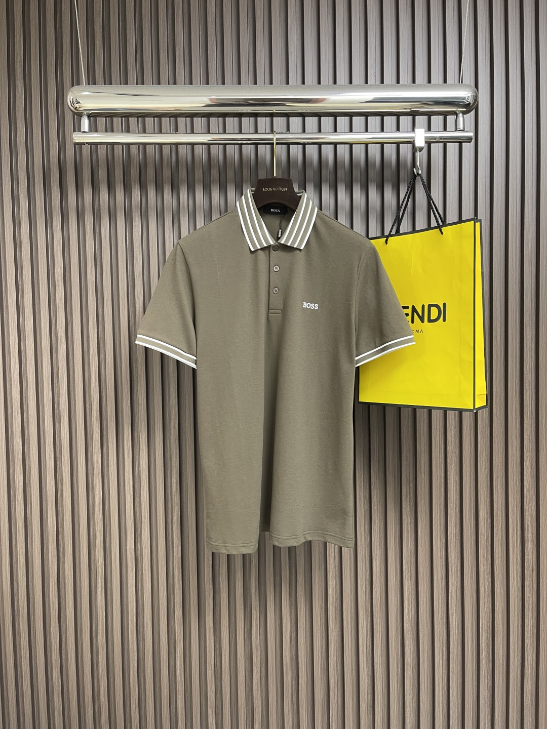 Review: BOSS Classic Male POLO Dress – Pros, Cons, and Details