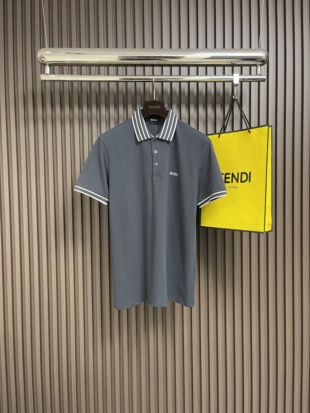 Review: BOSS Classic Male POLO Dress with Fine Cotton Fabrics and Embroidered Logo