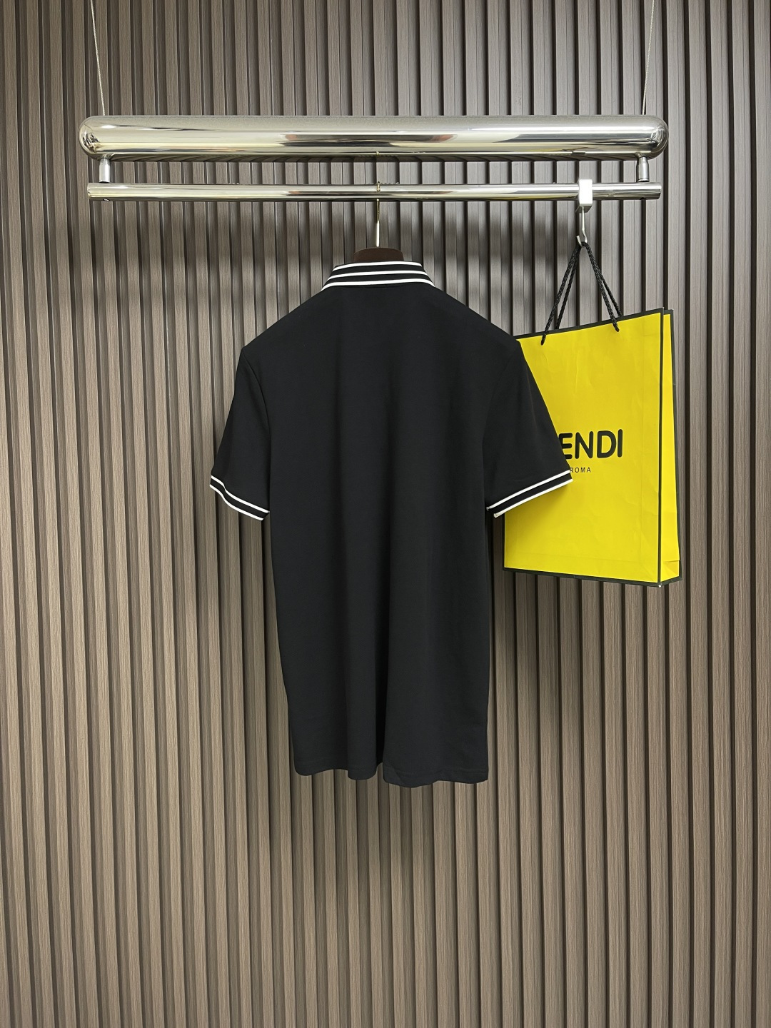 Review: BOSS Classic Male POLO Dress – Pros, Cons, and Details - 图片 2