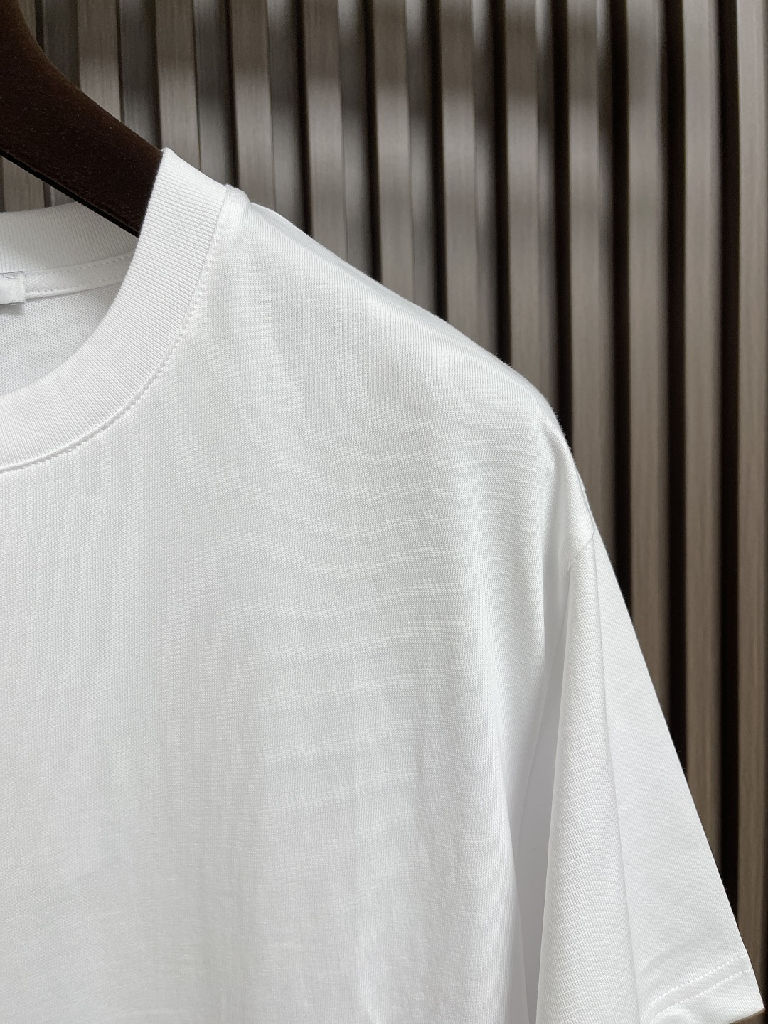 🛒🛒GIVENCHY 后背logo标识印花圆短袖T恤，对版面料300克毛圈高克重百分百纯棉 提前做过预缩
