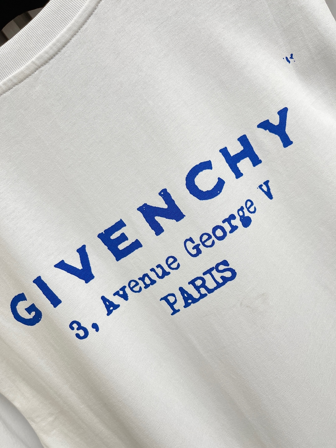 🛒🛒GIVENCHY 后背logo标识印花圆短袖T恤，对版面料300克毛圈高克重百分百纯棉 提前做过预缩