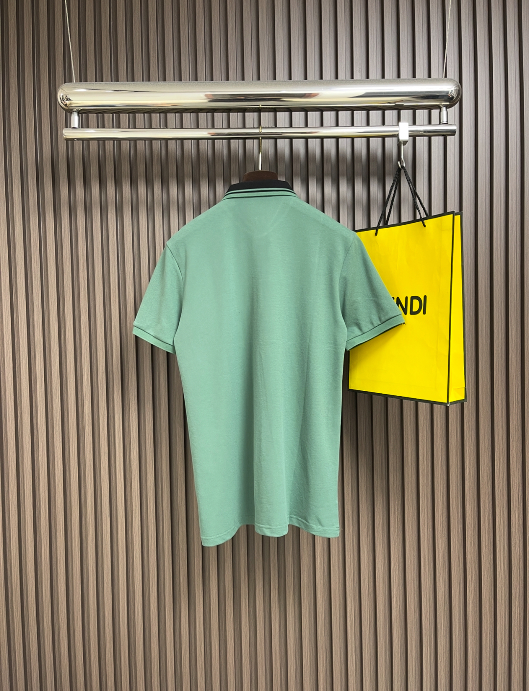 Boss Silk Polo Shirts: Dual Radial Eye Fabric for Comfort and Style - 图片 2