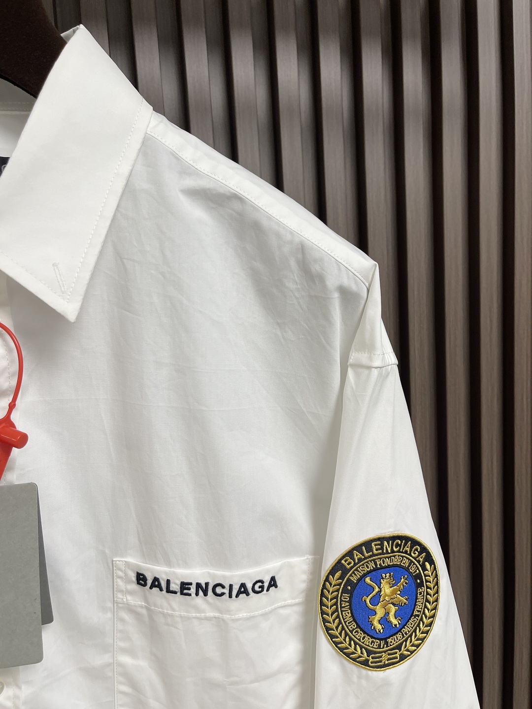Balenciaga Rambo Embroidered Shirt: High-quality cotton, Japanese-inspired design, unisex sizes S-XL. - 图片 4