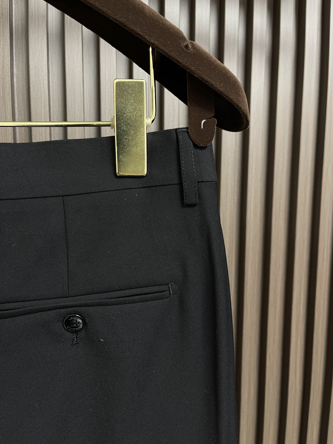 LV 2025SS New Suit Collection: Stylish, Durable, and Exclusive Polyester Fabrics - 图片 4