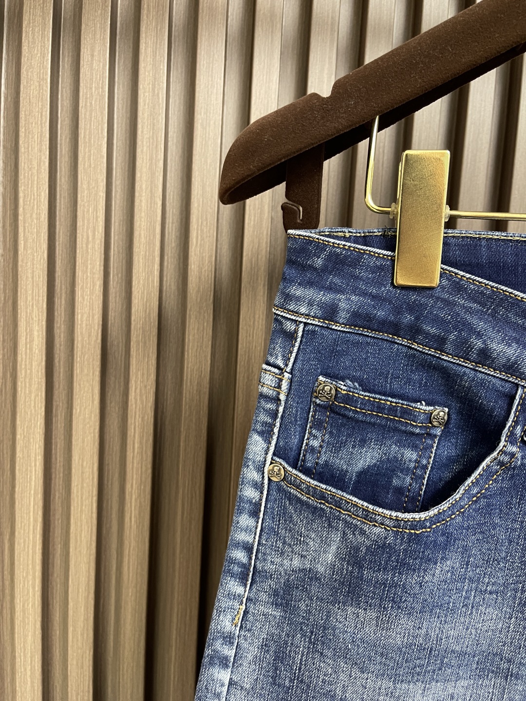 “Philip Plein 2025 Summer Skinny Jeans: Crafted with Pure Cotton, Trim-Cut Design” - 图片 9