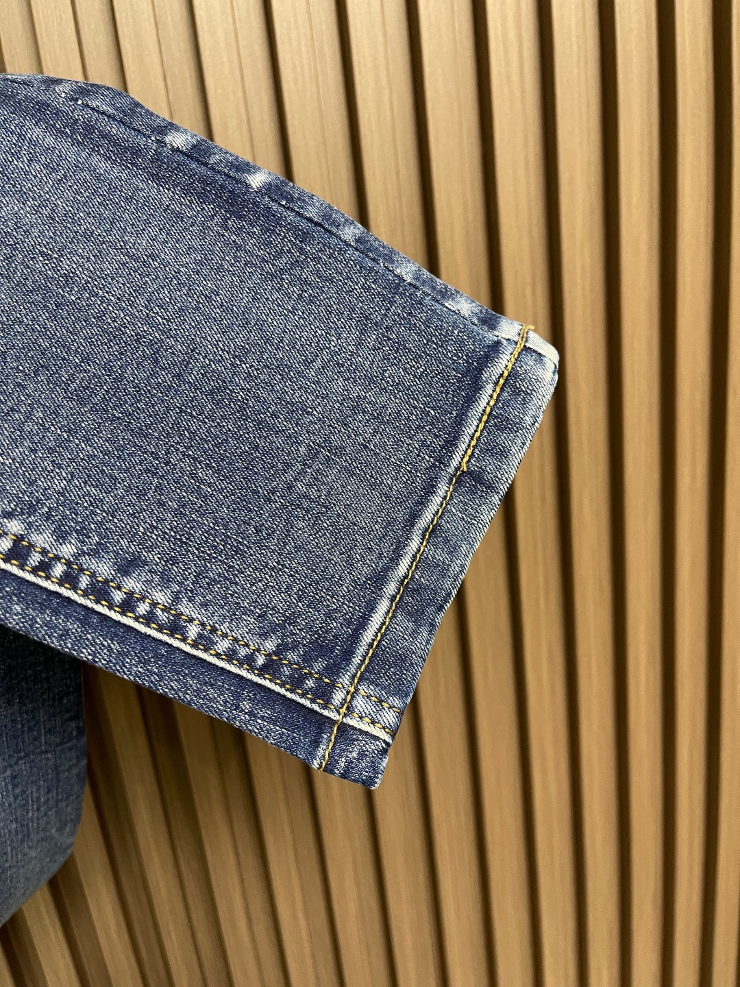 “Philip Plein 2025 Summer Skinny Jeans: Crafted with Pure Cotton, Trim-Cut Design” - 图片 7