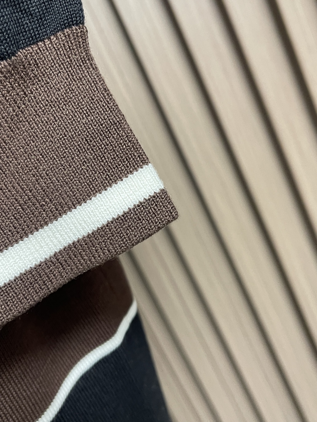 Dolce & Gabbana 2025 Knitty-Shirt Polo: DG Letter Embroidery, 14 Stitches Perfection - 图片 7