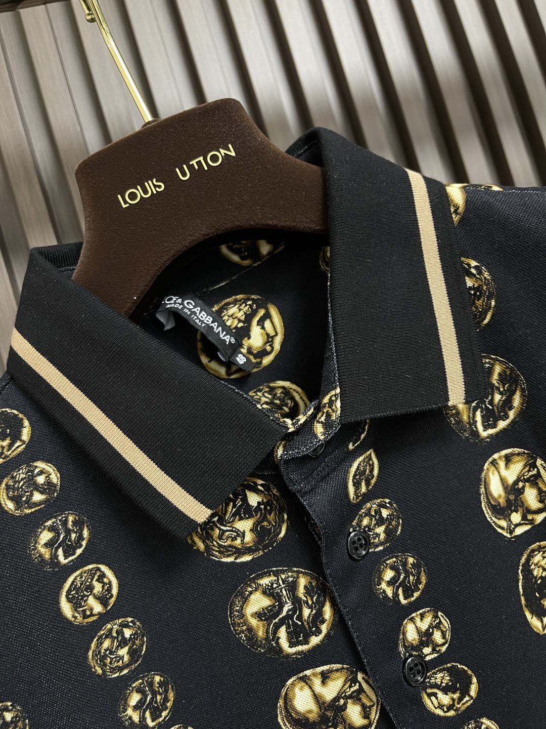 Dolce & Gabbana DG 2025ss Knitted Polo Shirt with Clarity and Style - 图片 6