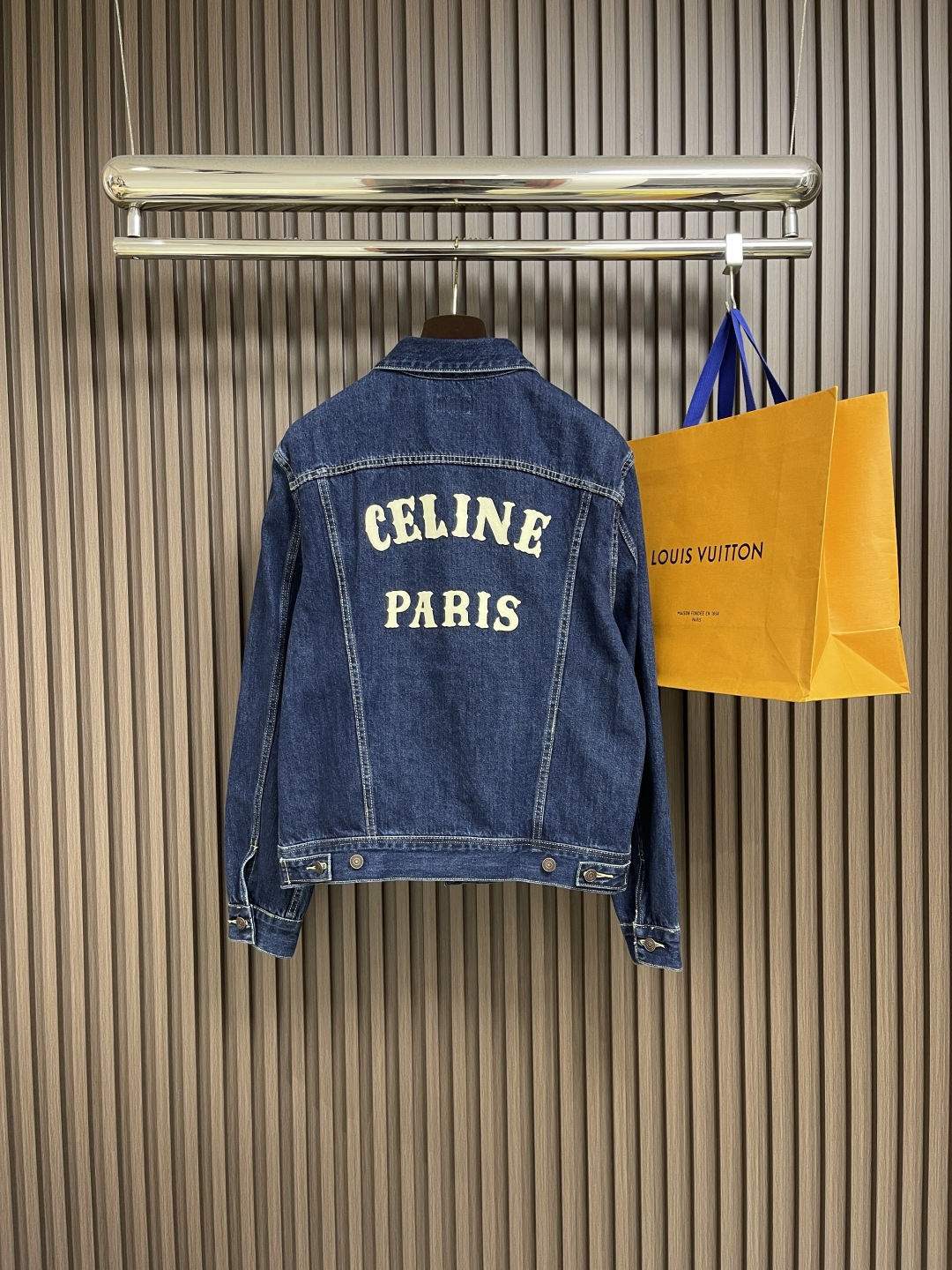 P900 Celine Embroidery Cowboy Coats: Classic Design with Enhanced Quality and Texture - 图片 2