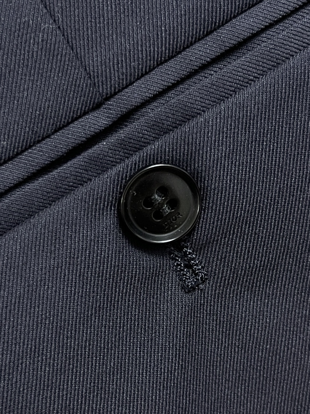 Dior 2025s Men’s Spring Business Leisure Suit with Innovative Memory Fabric - 图片 8