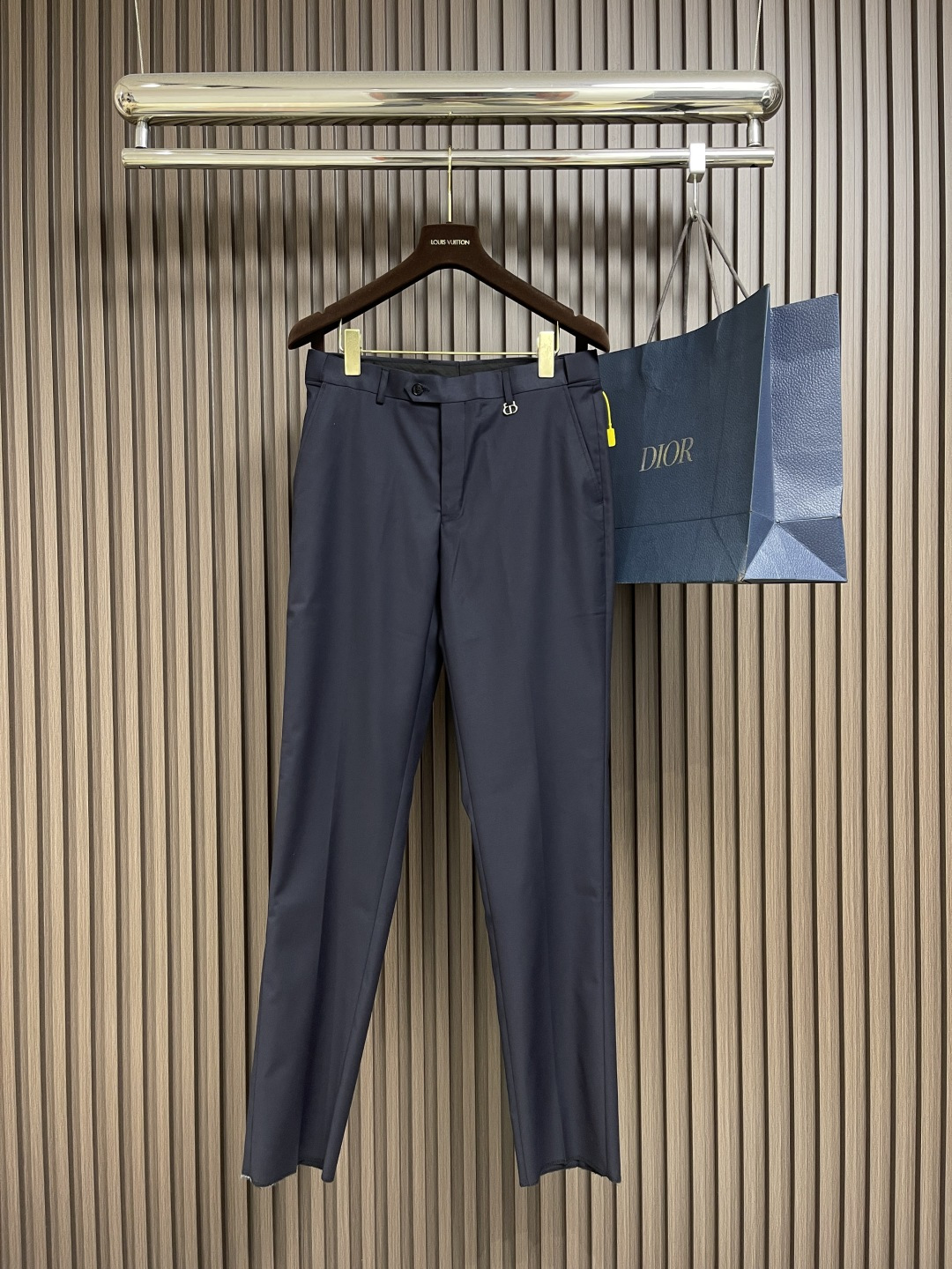 Dior 2025s Men’s Spring Business Leisure Suit with Innovative Memory Fabric - 图片 1