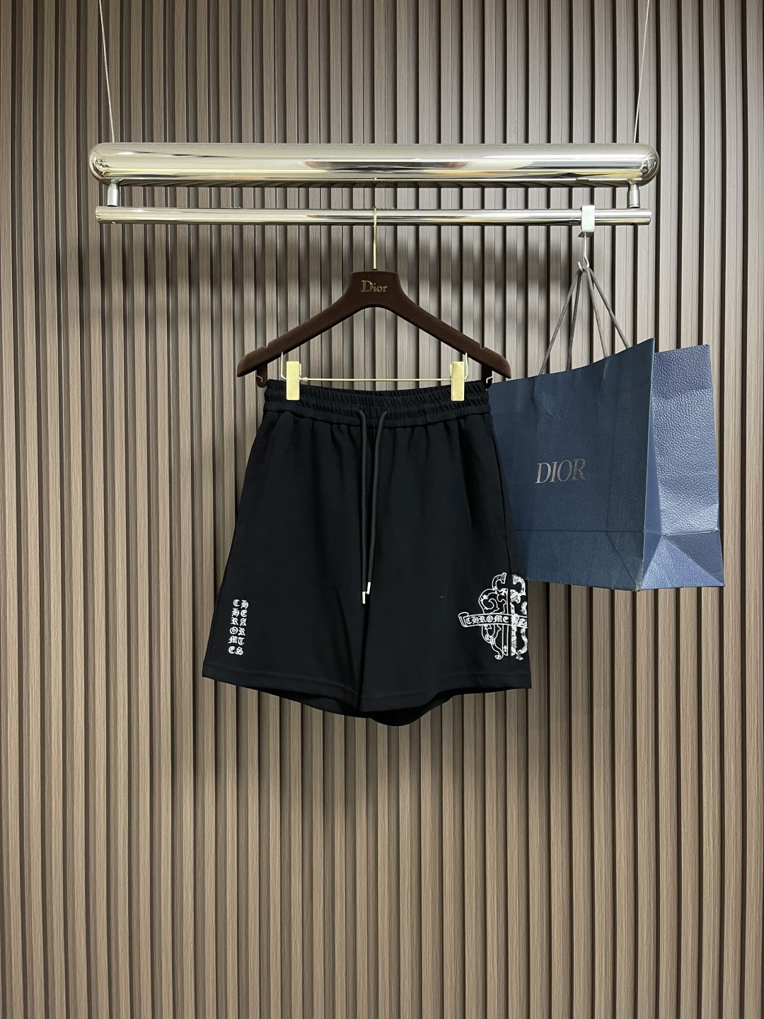 NO:495642,CH Croxin three-dimensional embroidery sports shorts, top-level embroidery technology matching accessories, quality assurance fit, good imported fabric, top-level high-technology style, durable and comfortable. Size M-XXL,,chrome hearts, shorts, alexander wang19860909CH 克罗心立体刺绣运动短裤,顶级刺绣工艺搭配附件,品质保证合身版型,版型好进口面料,顶级高工艺版型超好,耐穿又舒适.尺码M-XXL,,chrome hearts,shorts,alexander wang,Men's clothing
