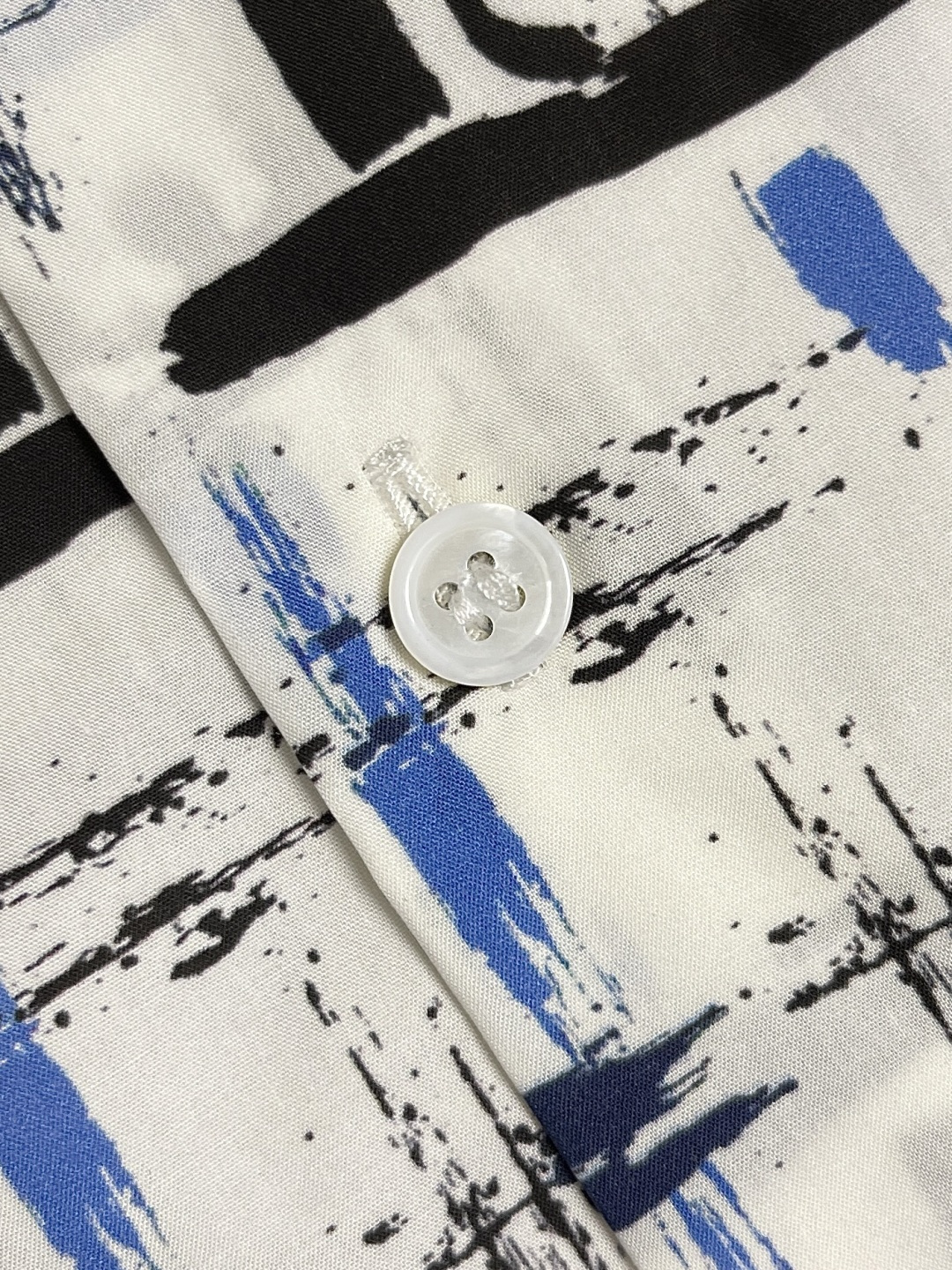 🛒🛒kiton 手工长袖衬衣，男女同款！传统那不勒斯手工工艺，臻选顶级海岛棉、呈现最高规格的穿着感受，完