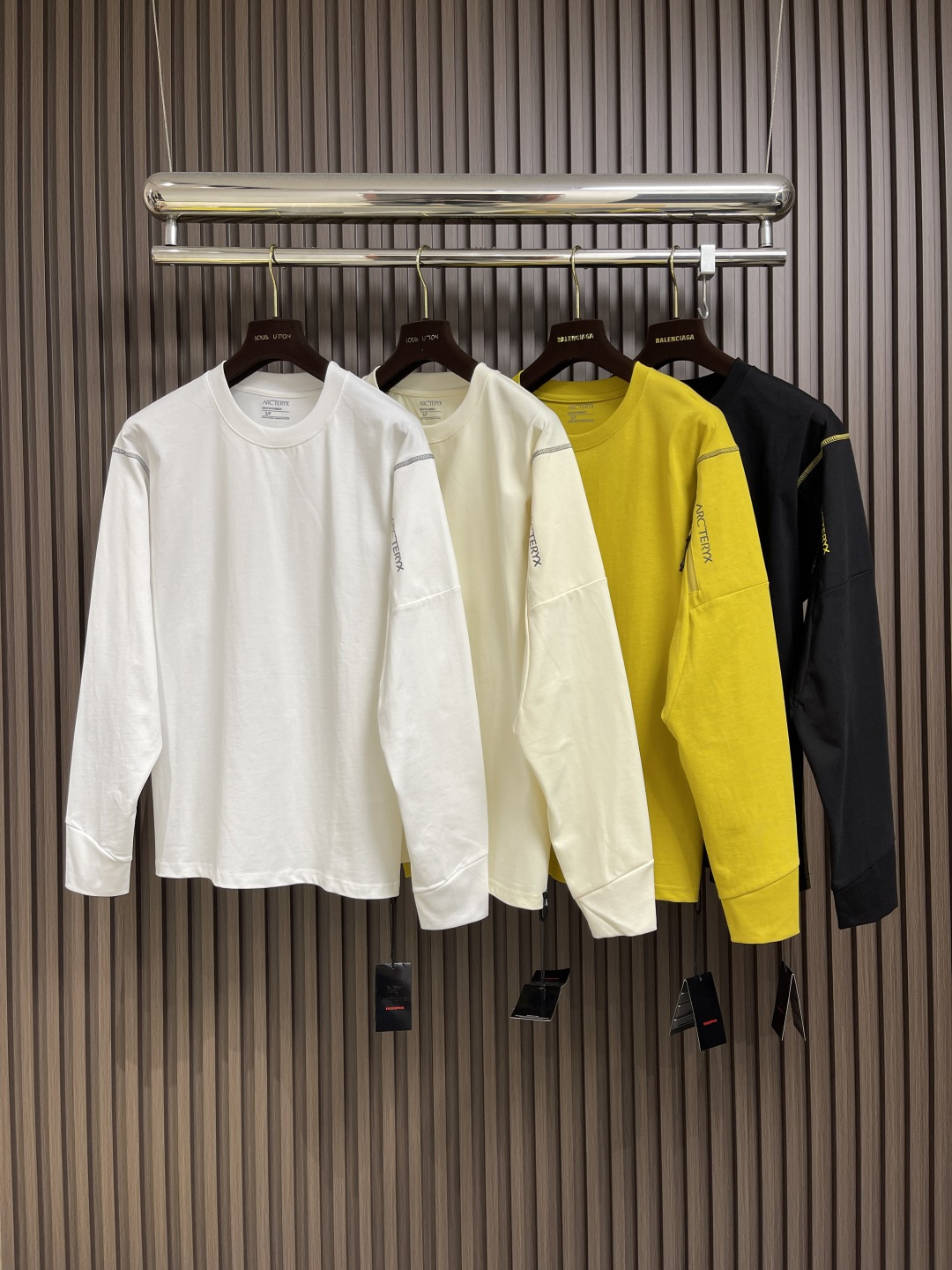 🛒🛒Arcteryx 始祖鸟户外登山长袖T恤 原版定制拉链，明线进口机器4针6线做法 走线整齐，全身机能